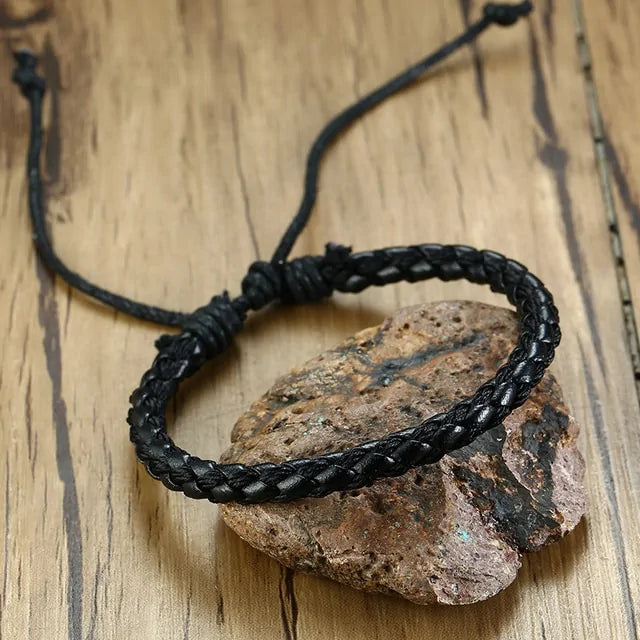 29 Wrap Leather Bracelet Styles